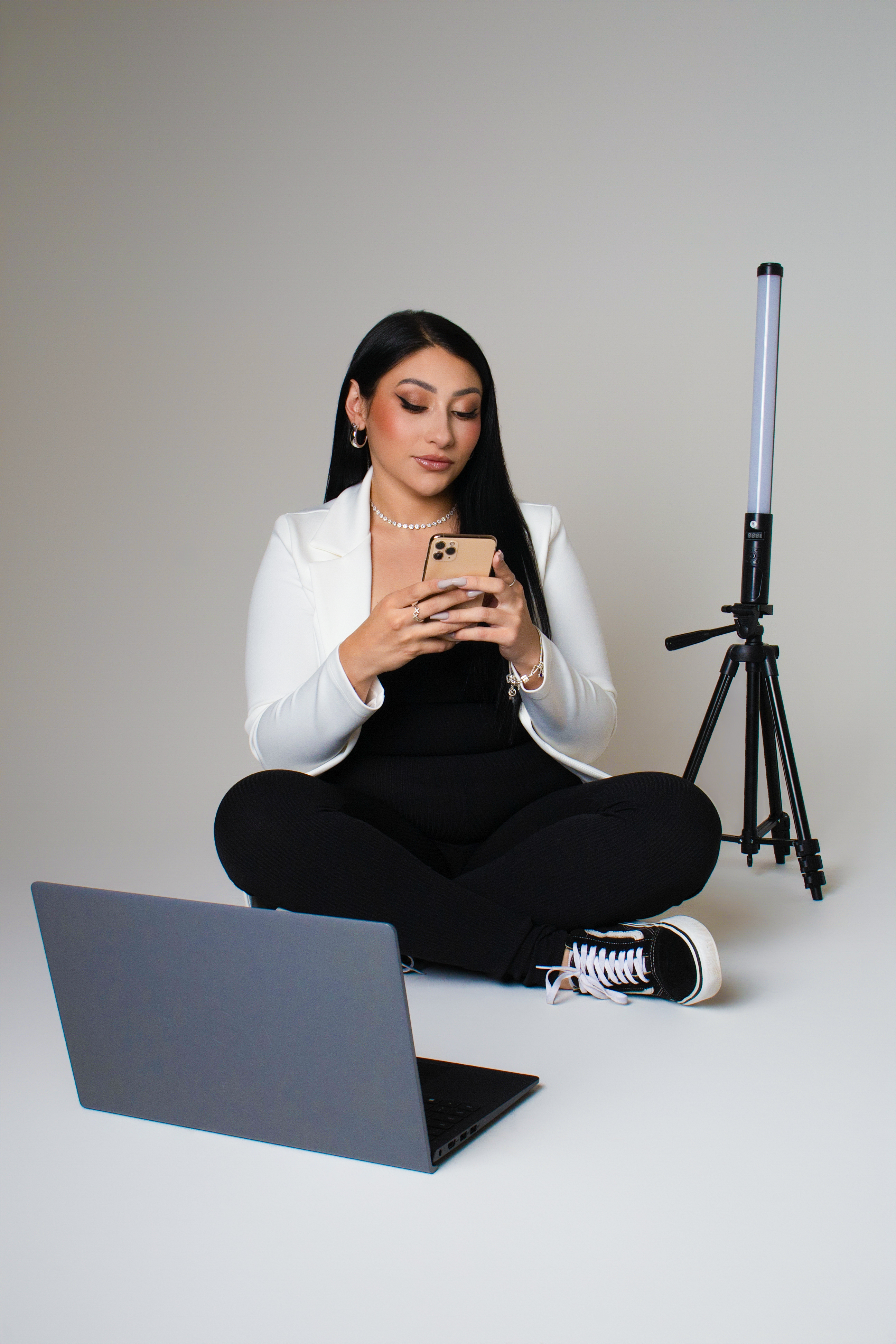 Kethlyn Vaz - Especialista em Social Media